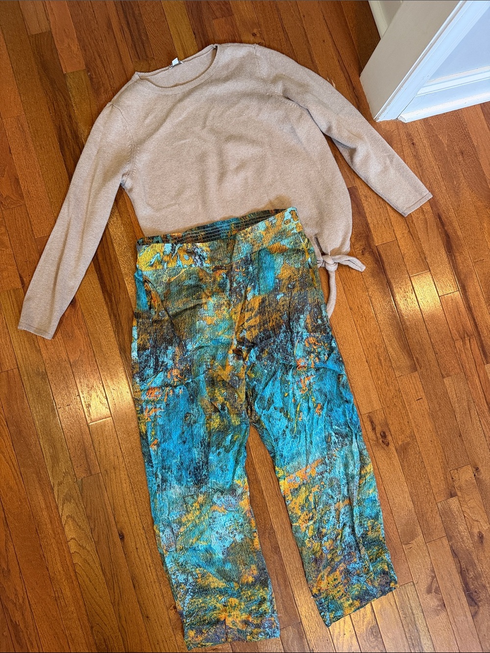 Soft Surroundings Turquoise, Teal & Gold Smocked Top